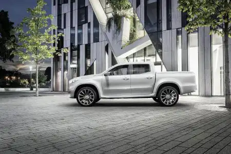 Mercedes-Benz Concept X-CLASS – Erster Ausblick auf den neuen Pickup mit Stern
