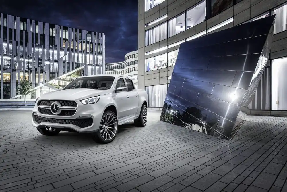 Mercedes-Benz Concept X-CLASS stylish explorer – Exterieur, Weißmetallic ; Mercedes-Benz Concept X-CLASS stylish explorer – Exterior, White metallic;