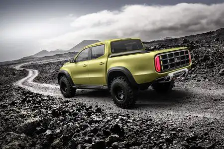 Mercedes-Benz Concept X-CLASS – Erster Ausblick auf den neuen Pickup mit Stern