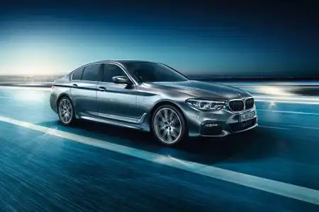 BMW G30 5 Series Sedan Wallpaper 1920x1200px
