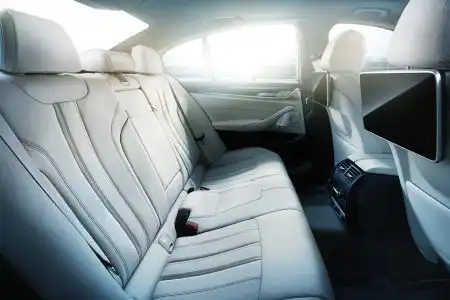 BMW G30 5 Series Sedan Wallpaper 1920x1200px