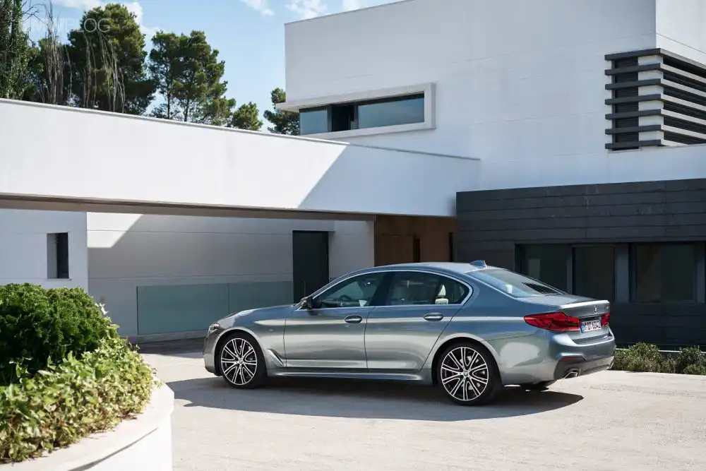 World Premiere: The All-New BMW 5 Series 27 bmw-g30-5-series-m-sport-exterior-27