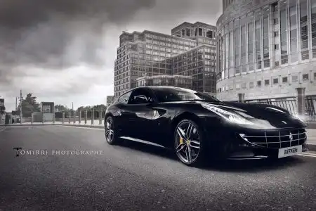 Black Ferrari FF Wallpaper 1920px