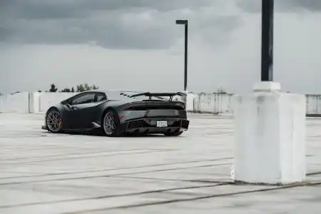 adv7-mv2-gunmetal-mesh-spoke-lamborghini-huracan-lp610-carbon-fiber-adv1-wheels-e