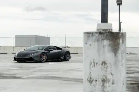 adv7-mv2-gunmetal-mesh-spoke-lamborghini-huracan-lp610-carbon-fiber-adv1-wheels-m