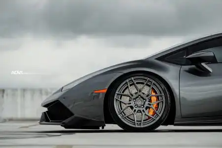 Lamborghini Huracan With ADV.1 Wheels Wallpaper