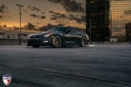 Nissan GTR With ADV.1 Wheels Wallpaper