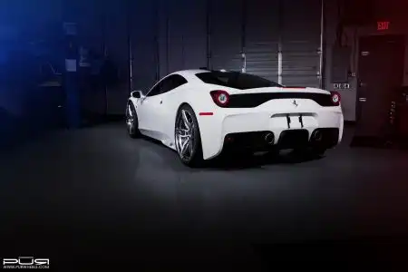 White Ferrari 458 Speciale – PUR Wheels