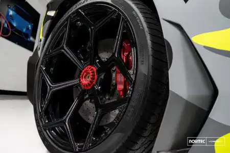 lamborghini-sv-nv1-vossen-wheels-2016-1009_29831372502_o