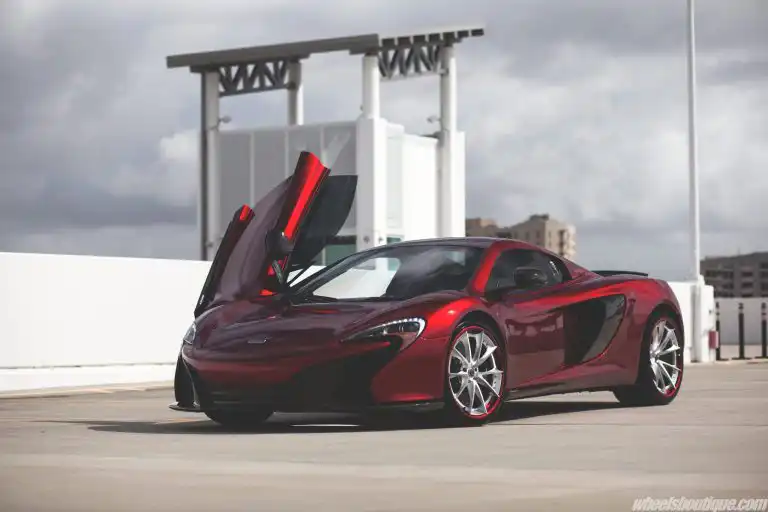 Wheels Boutique Updates A McLaren 650S With HRE S204 Wheels