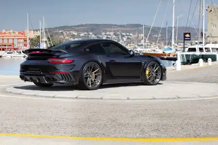 TOPCAR Porsche 911 Stinger With ADV.1 Wheels