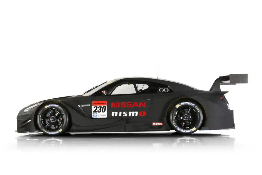 Nissan's new GT500 challenger, the 2017 Nissan GT-R NISMO GT500, aims to battle for championship success in 2017. The Nissan GT-R NISMO GT500 was unveiled at Twin Ring Motegi along with entries from rivals Lexus and Honda. New regulations for 2017 include a 25 percent reduction in total downforce in all GT500 machines. NISMO has also incorporated enhancements with endurance and reliability, while further advances were achieved in power output.