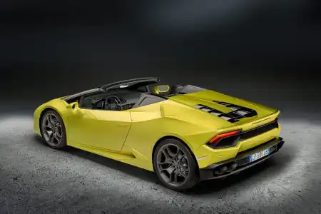 Lamborghini Huracán Rear-wheel Drive Spyder