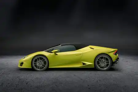 Lamborghini Huracán Rear-wheel Drive Spyder