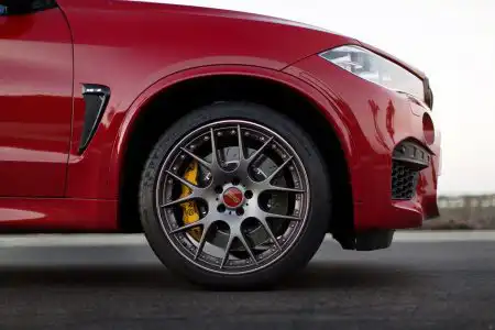Melbourne Red Metallic BMW X5 M is done by Alex Stone Wallpaper