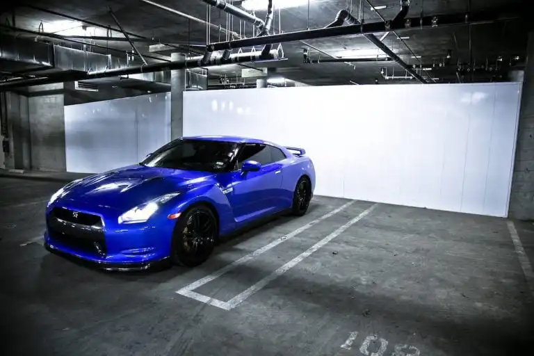 Blue Nissan GTR Photoshoot By Leon Tang