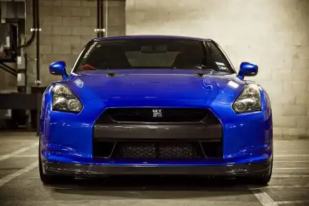 Blue Nissan GTR Photoshoot By Leon Tang