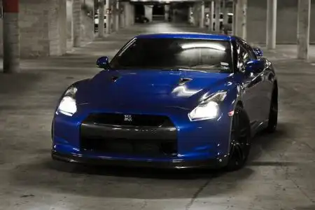 Blue Nissan GTR Photoshoot By Leon Tang