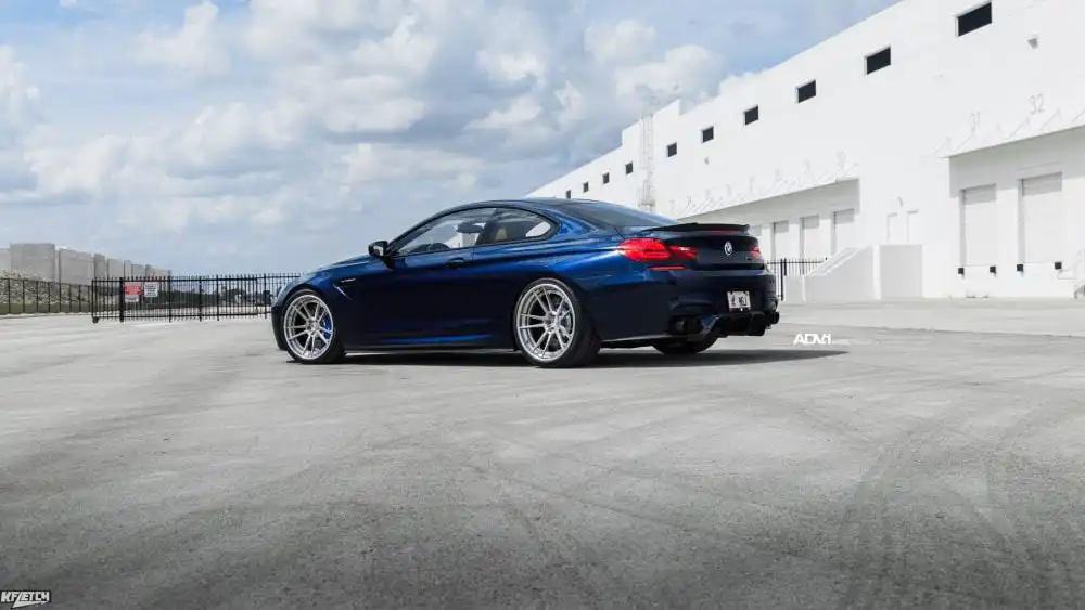 An Epic Looking BMW M6 With ADV.1's And Carbon Fiber Parts Installed 5 An Epic Looking BMW M6 With ADV.1's And Carbon Fiber Parts Installed