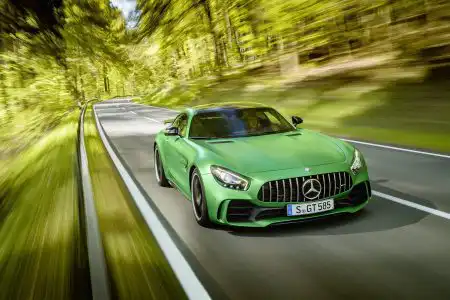 mercedes-amg-gt-r-green-hell-11