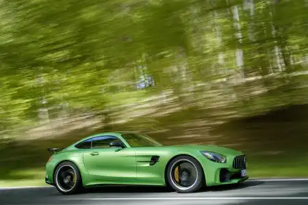 mercedes-amg-gt-r-green-hell-12