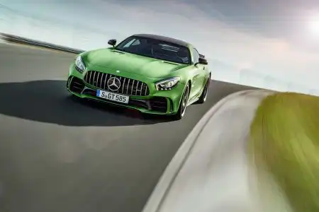 Mercedes-AMG GT R