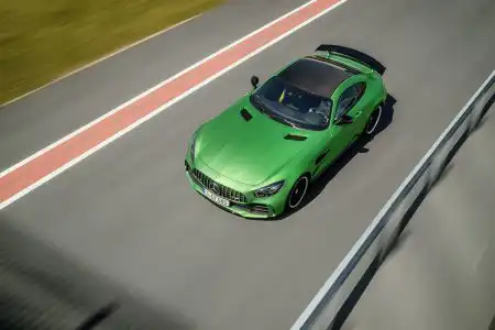 mercedes-amg-gt-r-green-hell-6