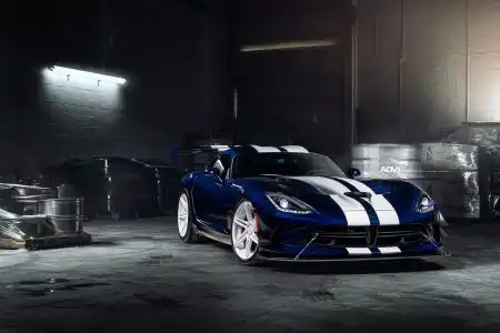 Dodge Viper ACR With ADV.1 Wheels