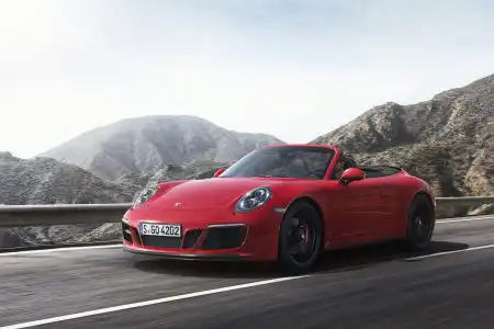 911 Carrera 4 GTS Cabriolet