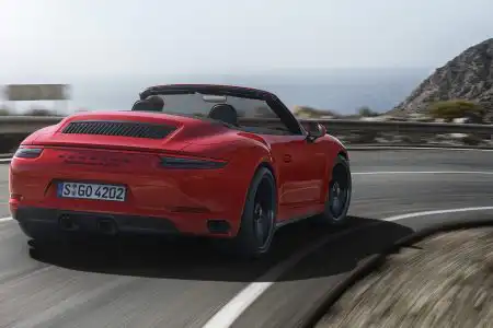 911 Carrera 4 GTS Cabriolet