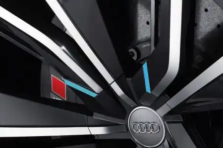 Audi Q8 Concept Car Image (16)