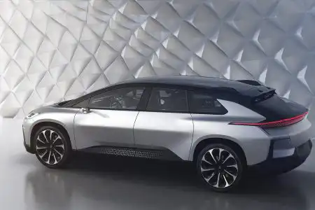 FF91_VAlgorithmicWall_00001