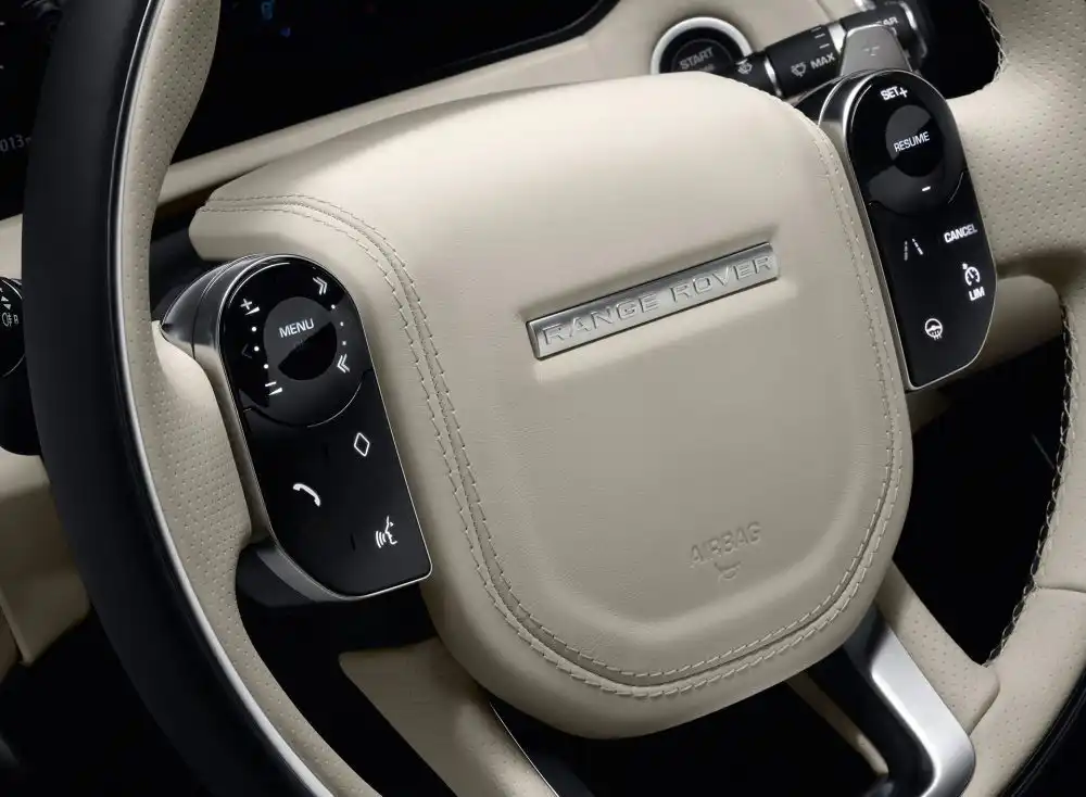 Land Rover Unveils the Range Rover Velar 104 RR Velar 18MY 079 GLHD Interior Details 010317