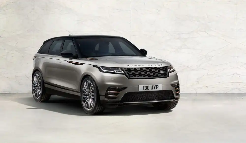 Land Rover Unveils the Range Rover Velar 100 RR Velar 18MY 240 GLHD PR 010317