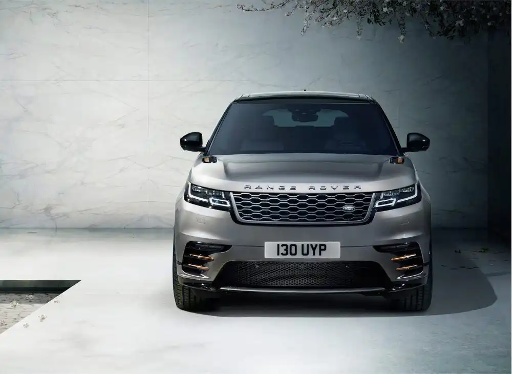 Land Rover Unveils the Range Rover Velar 94 RR Velar 18MY 265 GLHD NIGHT V2 010317
