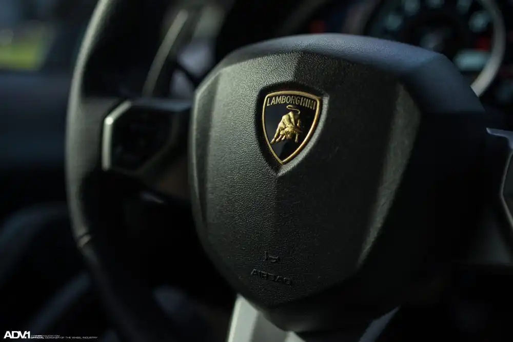Bianco Avus Lamborghini Aventador With ADV.1 Wheels