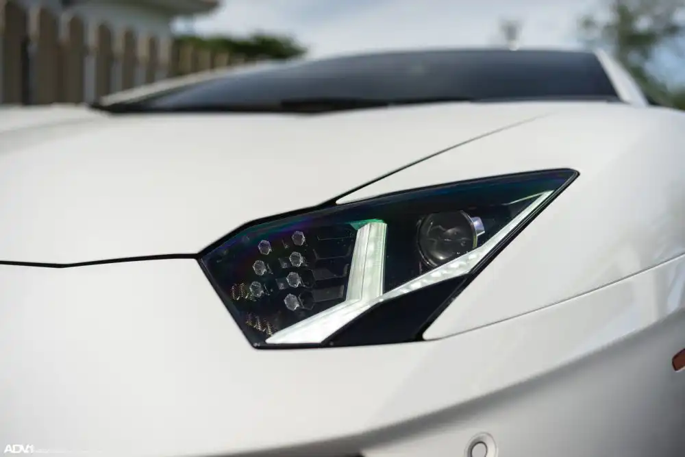 Bianco Avus Lamborghini Aventador With ADV.1 Wheels