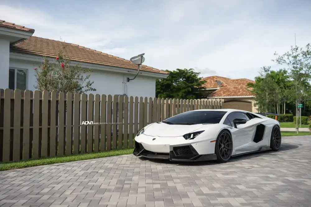 Bianco Avus Lamborghini Aventador With ADV.1 Wheels