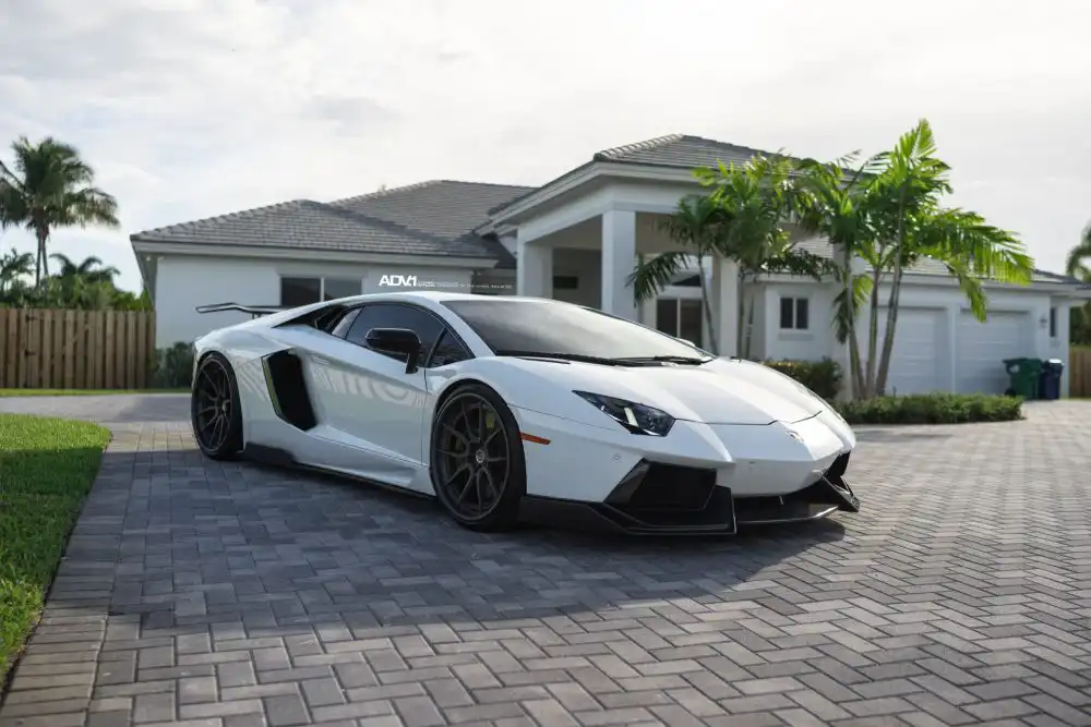 Bianco Avus Lamborghini Aventador With ADV.1 Wheels