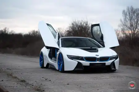 BMW i8 With Vossen VPS-301 Forged Wheels