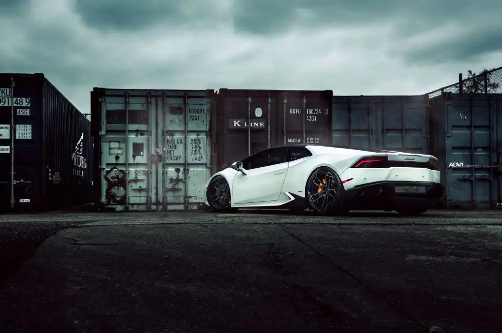 Photoshoot: Bianco Avus Lamborghini Huracán Gets ADV.1 Wheels 3 Bianco Avus Lamborghini Huracán Gets ADV.1 Wheels