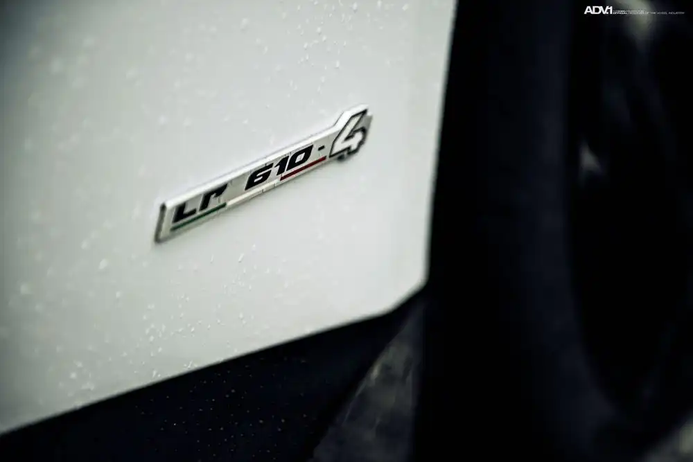 Photoshoot: Bianco Avus Lamborghini Huracán Gets ADV.1 Wheels 7 Bianco Avus Lamborghini Huracán Gets ADV.1 Wheels