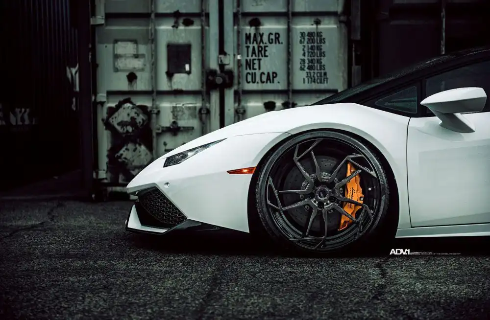 Photoshoot: Bianco Avus Lamborghini Huracán Gets ADV.1 Wheels 4 Bianco Avus Lamborghini Huracán Gets ADV.1 Wheels