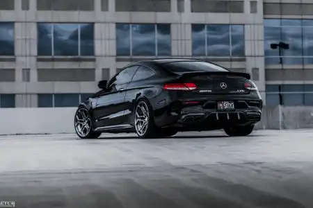 mercedes-amg-c63s-coupe-on-velos-xx-forged-wheels_34292338890_o
