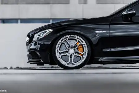 mercedes-amg-c63s-coupe-on-velos-xx-forged-wheels_34292343340_o