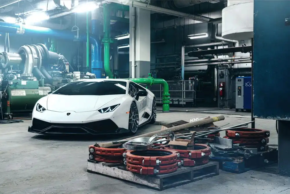 Bianco Avus Lamborghini Huracan Gets ADV.1 Directional Wheels 27 White Lamborghini Huracan With ADV.1 Wheels Wallpaper