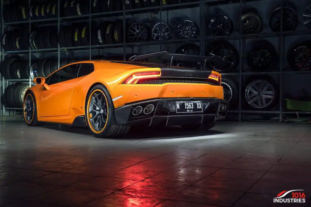 Arancio Borealis Lamborghini Huracán With 1016 Industries Carbon Kit And HRE Wheels 64 Arancio Borealis Lamborghini Huracán With 1016 Industries Carbon Kit And HRE Wheels