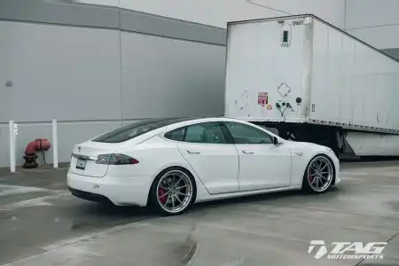 TAG_Tesla_ADV1_13