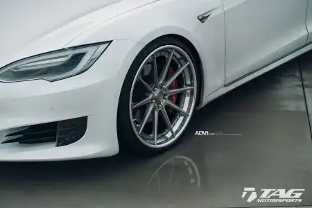 TAG_Tesla_ADV1_3