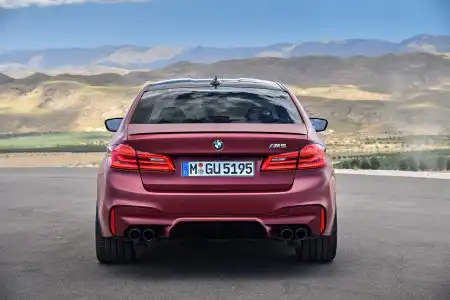 The BMW M5 First Edition (10)